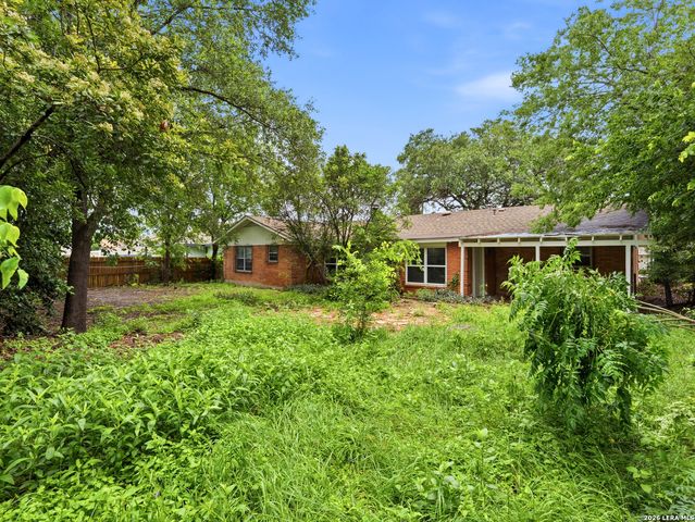 2735 WALEETKA ST, San Antonio, TX 78210