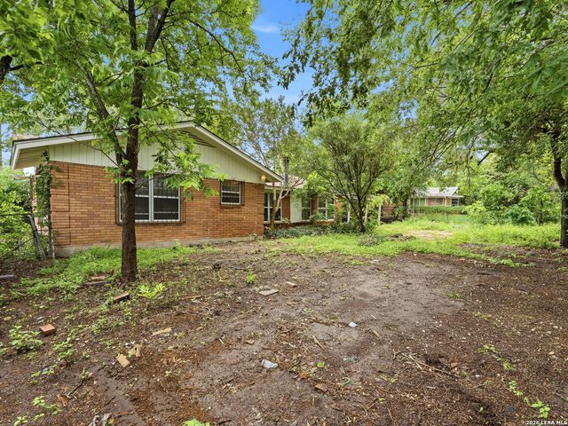 2735 WALEETKA ST, San Antonio, TX 78210