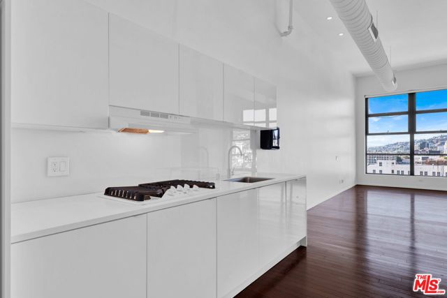 1645 Vine Street 711, Los Angeles, CA 90028