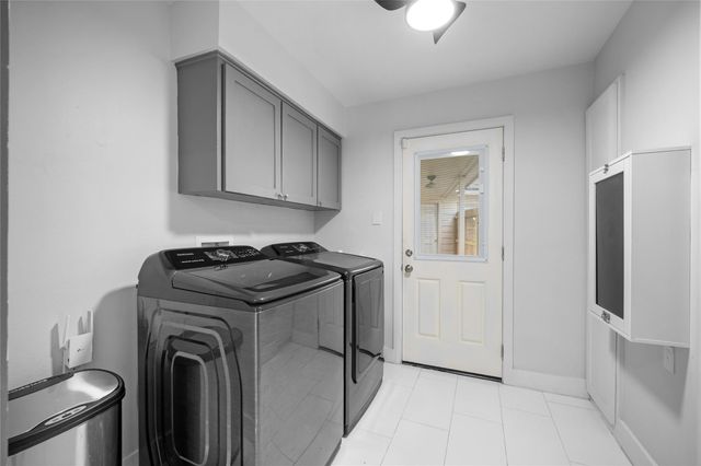 7615 Del Rey Lane, Houston, TX 77071