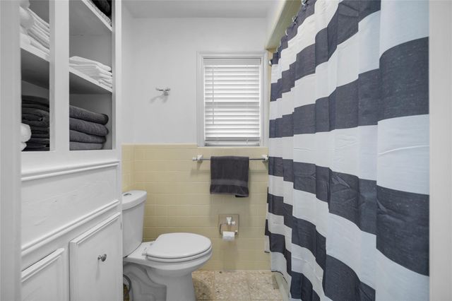 7615 Del Rey Lane, Houston, TX 77071