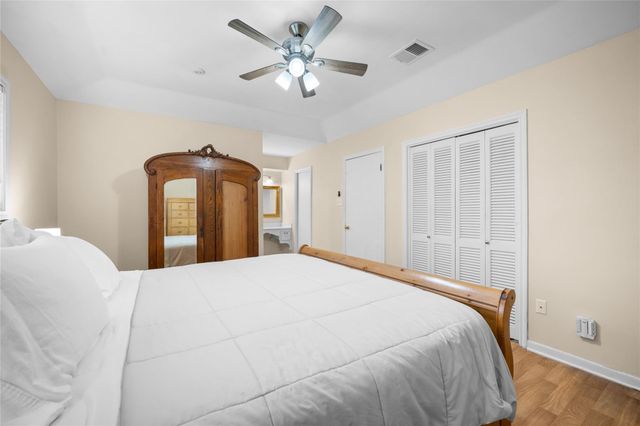 7615 Del Rey Lane, Houston, TX 77071