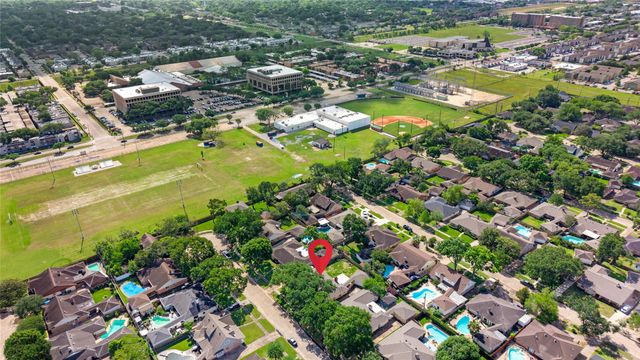 7615 Del Rey Lane, Houston, TX 77071