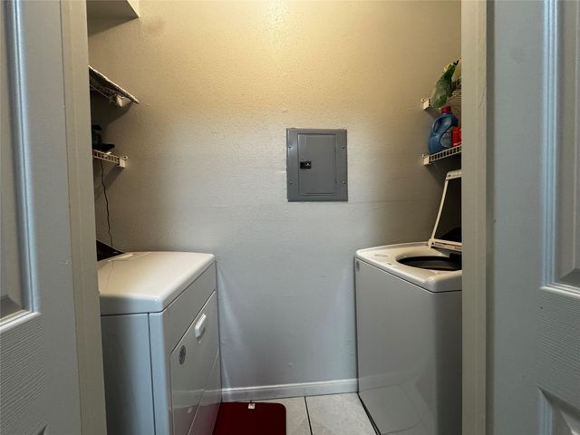 1330 Old Spanish Trail 1206, Houston, TX 77054