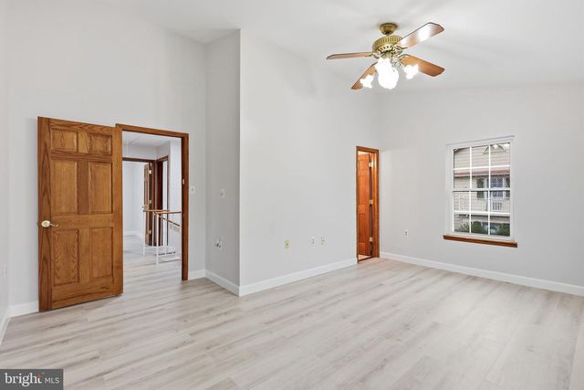 5001 LAMBSGATE LN, Woodbridge, VA 22193