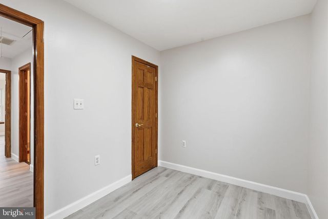 5001 LAMBSGATE LN, Woodbridge, VA 22193