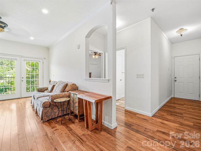 200 Vista Lake Drive 301, Candler, NC 28715