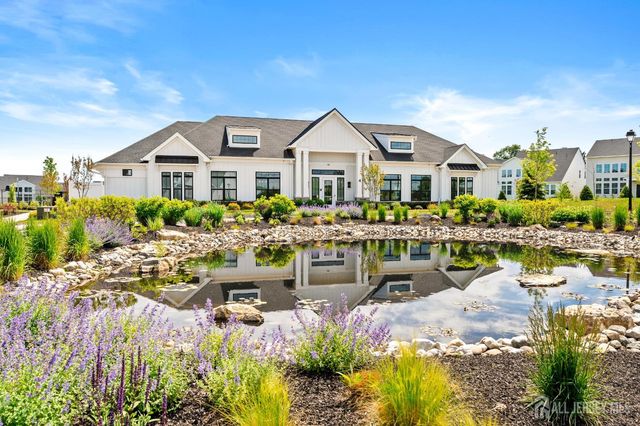 2 Evelyn Court, Cranbury, NJ 08512