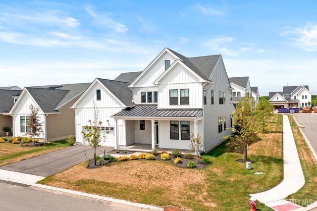 2 Evelyn Court, Cranbury, NJ 08512