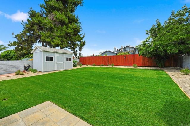 2202 Greenbrier Drive, Oceanside, CA 92054