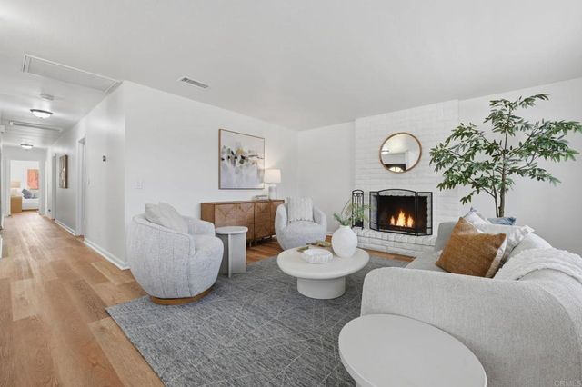 2202 Greenbrier Drive, Oceanside, CA 92054