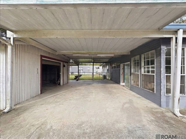 11201 Juniper St, Denham Springs, LA 70726
