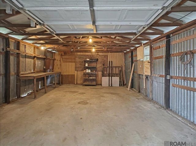 11201 Juniper St, Denham Springs, LA 70726