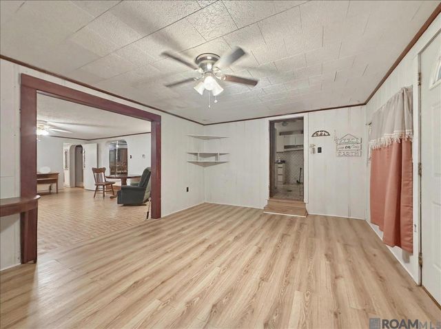 11201 Juniper St, Denham Springs, LA 70726