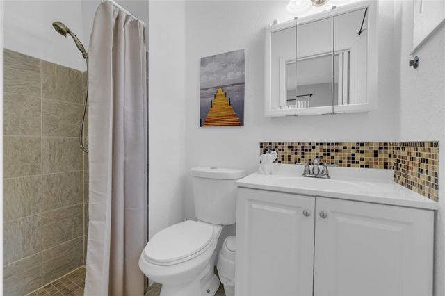 1521 NW 42nd St, Fort Lauderdale, FL 33309