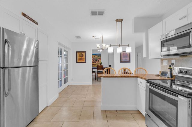 1521 NW 42nd St, Fort Lauderdale, FL 33309