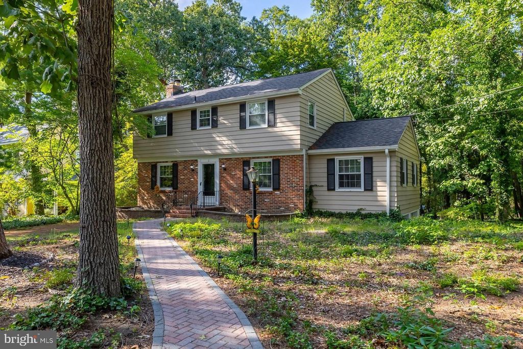 1 W BUTTONWOOD ST, Wenonah, NJ 08090