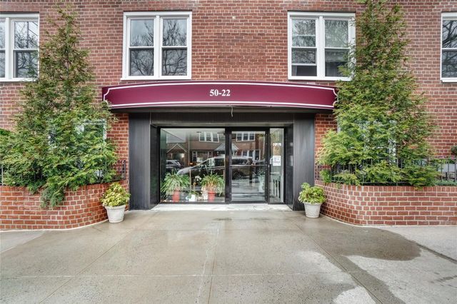 50-22 40th Street 2F, Sunnyside, NY 11104