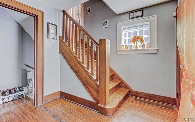 104 Baycliff Drive, Rochester, NY 14609