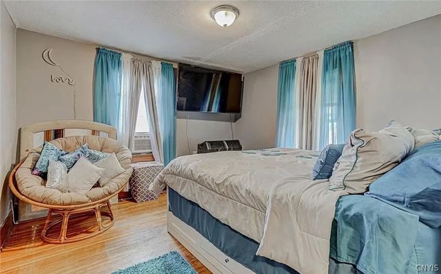 104 Baycliff Drive, Rochester, NY 14609