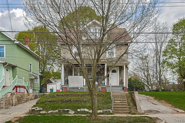 104 Baycliff Drive, Rochester, NY 14609