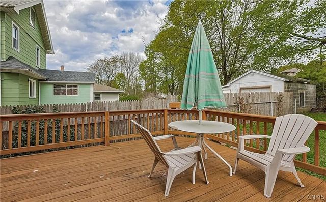 104 Baycliff Drive, Rochester, NY 14609