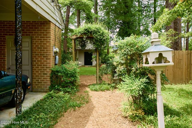 1413 Knollwood Drive NW, Wilson, NC 27896