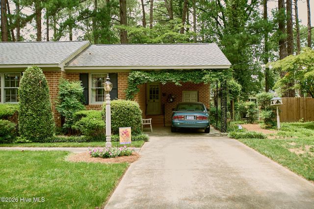 1413 Knollwood Drive NW, Wilson, NC 27896
