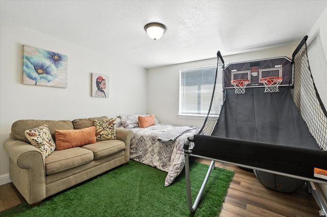 2640 ASPEN PARK LN, North Logan, UT 84341