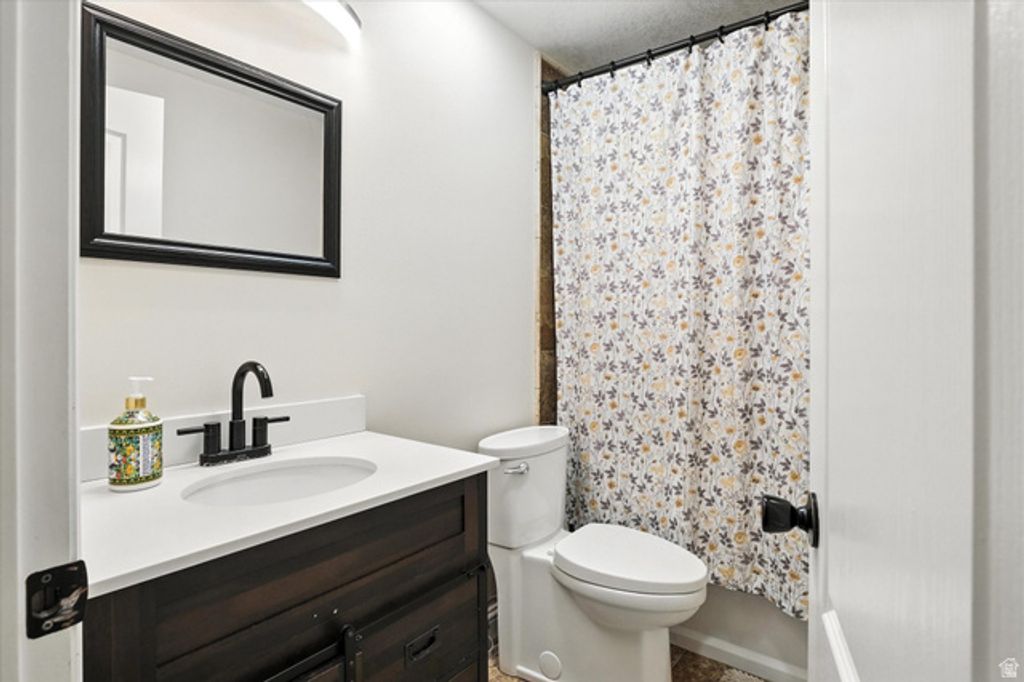 Image 14 of property listing at 2640 ASPEN PARK LN, North Logan, UT 84341