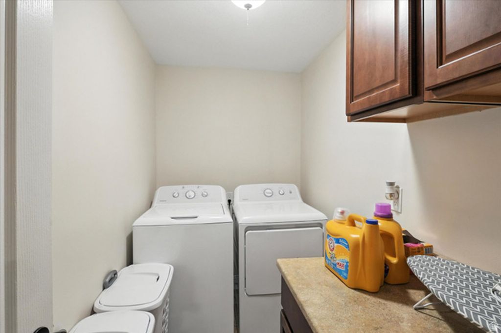 Image 20 of property listing at 2640 ASPEN PARK LN, North Logan, UT 84341