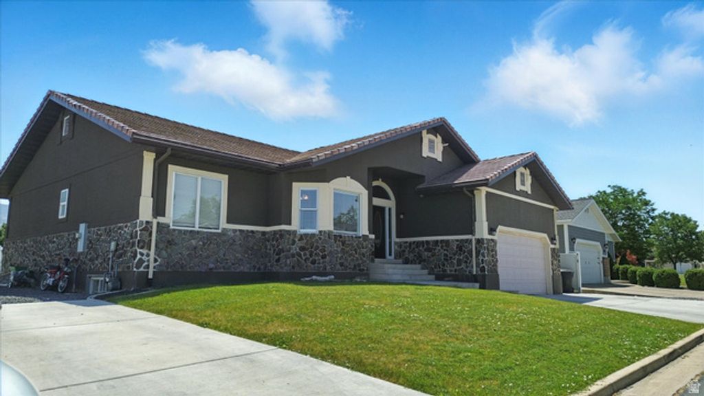 Image 21 of property listing at 2640 ASPEN PARK LN, North Logan, UT 84341