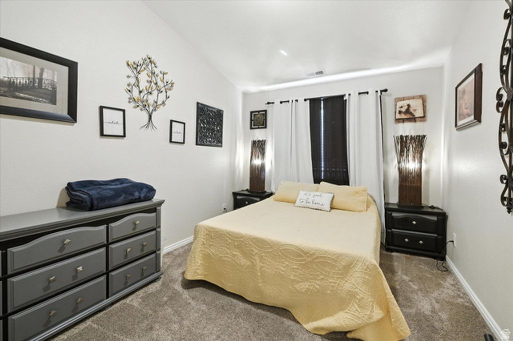 Image 27 of property listing at 2640 ASPEN PARK LN, North Logan, UT 84341