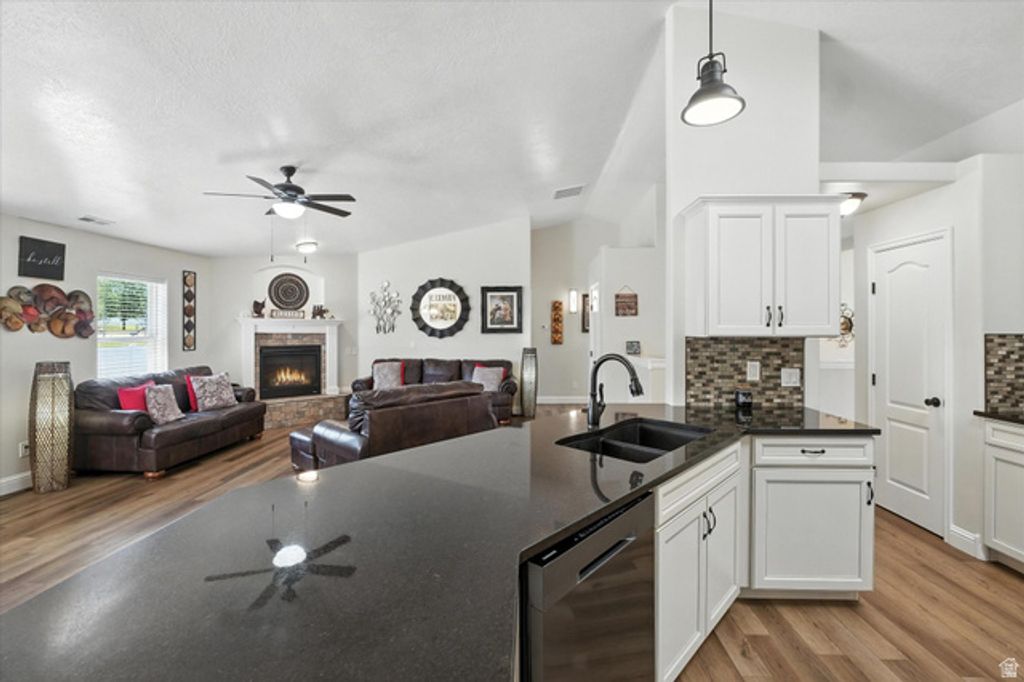 Image 29 of property listing at 2640 ASPEN PARK LN, North Logan, UT 84341