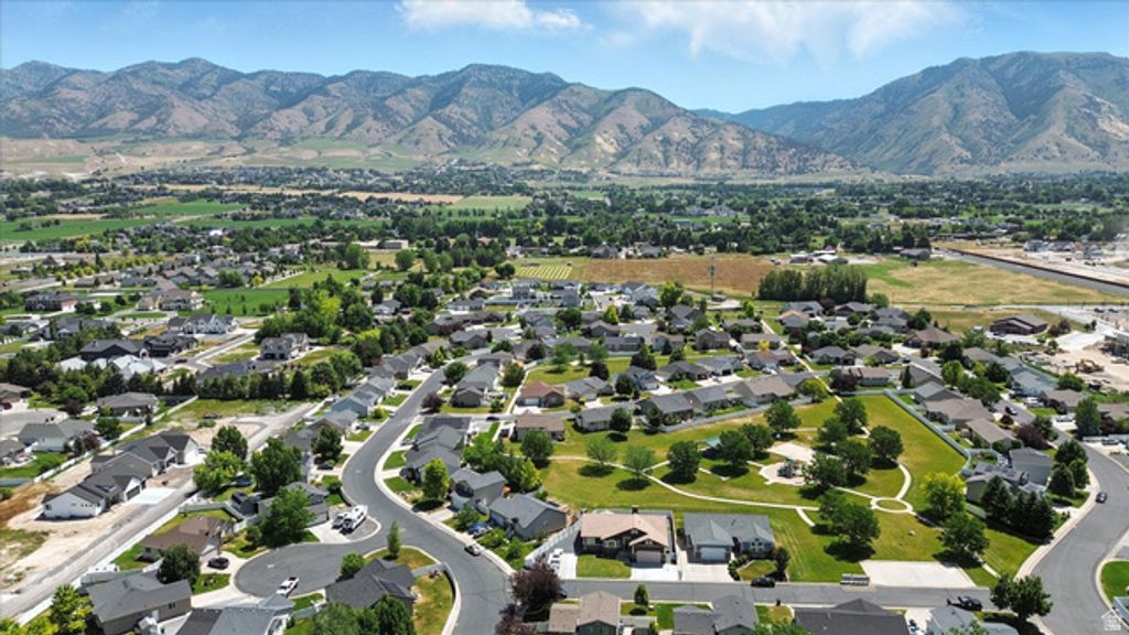Image 36 of property listing at 2640 ASPEN PARK LN, North Logan, UT 84341