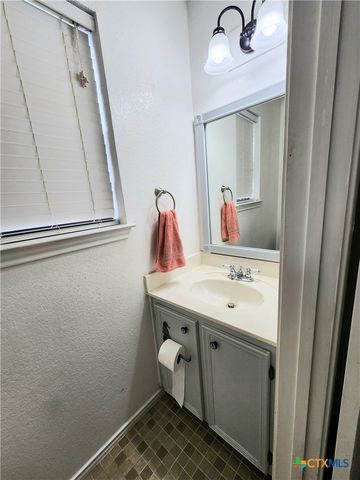 506 Red Oak Drive, Copperas Cove, TX 76522