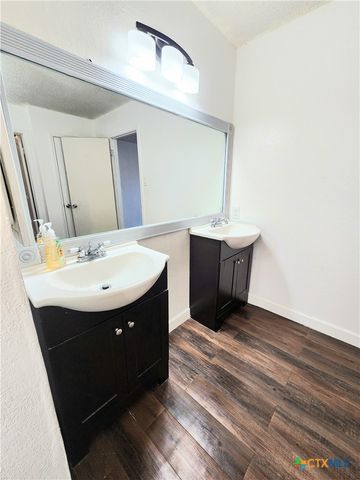 506 Red Oak Drive, Copperas Cove, TX 76522