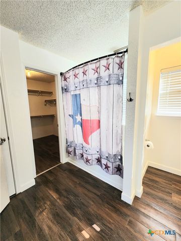 506 Red Oak Drive, Copperas Cove, TX 76522