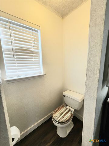 506 Red Oak Drive, Copperas Cove, TX 76522