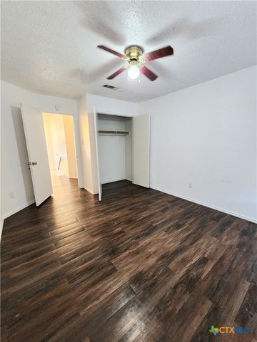 506 Red Oak Drive, Copperas Cove, TX 76522