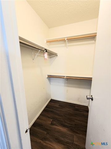 506 Red Oak Drive, Copperas Cove, TX 76522