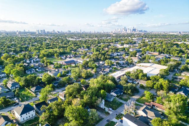 6614 Foster Street, Houston, TX 77021
