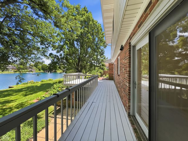 3810 Lakeside Drive, Columbus, IN 47203