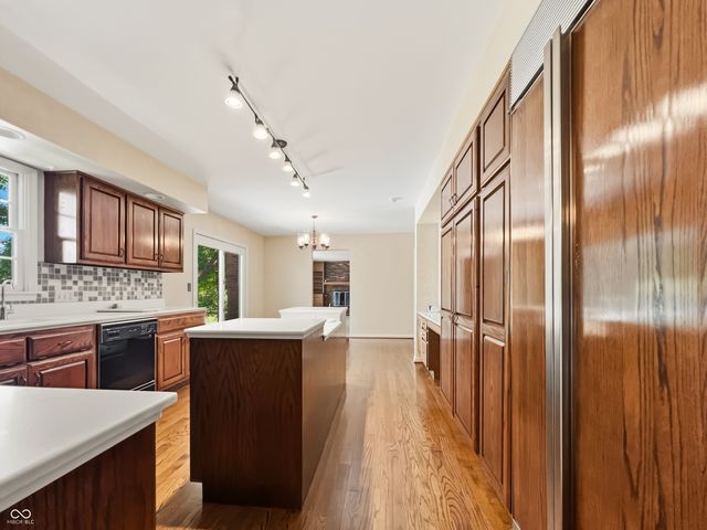3810 Lakeside Drive, Columbus, IN 47203