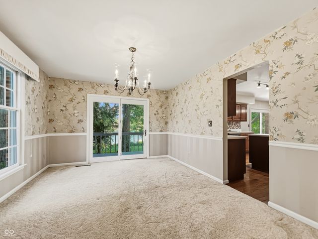 3810 Lakeside Drive, Columbus, IN 47203