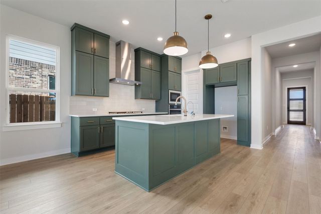 218 Craigends Yew Lane, Dripping Springs, TX 78620