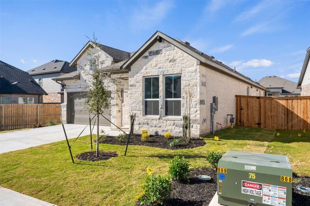 218 Craigends Yew Lane, Dripping Springs, TX 78620