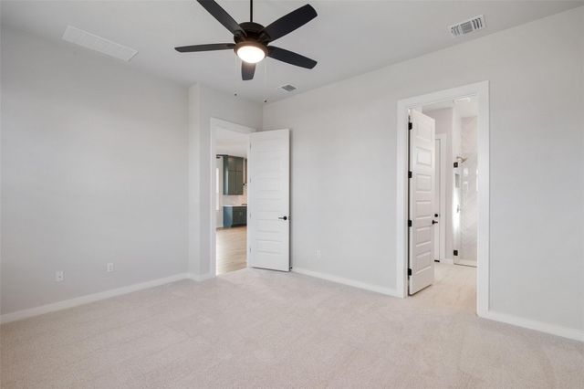 218 Craigends Yew Lane, Dripping Springs, TX 78620