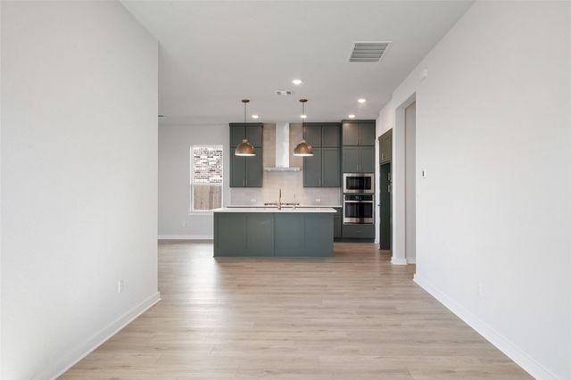 218 Craigends Yew Lane, Dripping Springs, TX 78620