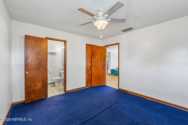 1112 BAISDEN Road, Jacksonville, FL 32218
